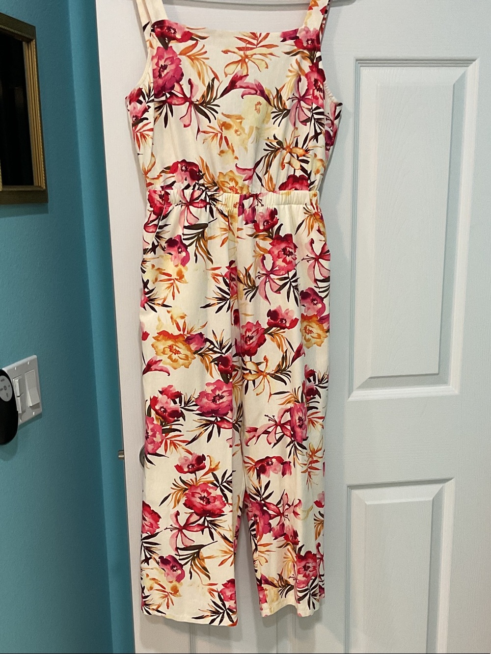 Ladies tropical print pantsuit